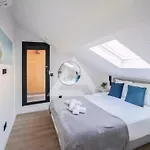 Monte Carlo Monaco Border - Luxury, Modern, Cozy With Feelings And View *
