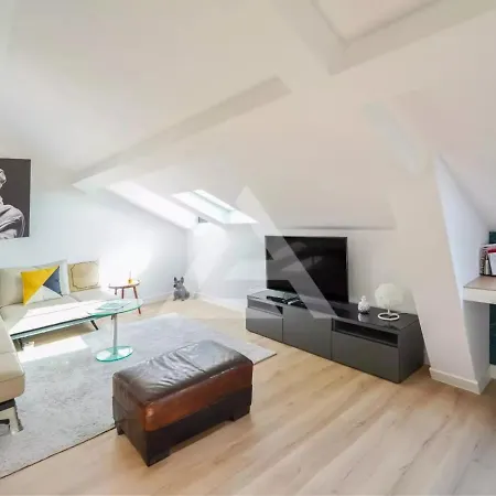 Monte Carlo Monaco Border - Luxury, Modern, Cozy With Feelings And View * بوزولي